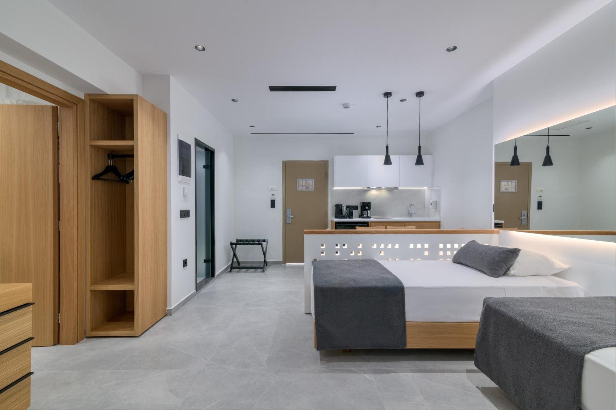 Superior Kids Suite Apartment Sea View